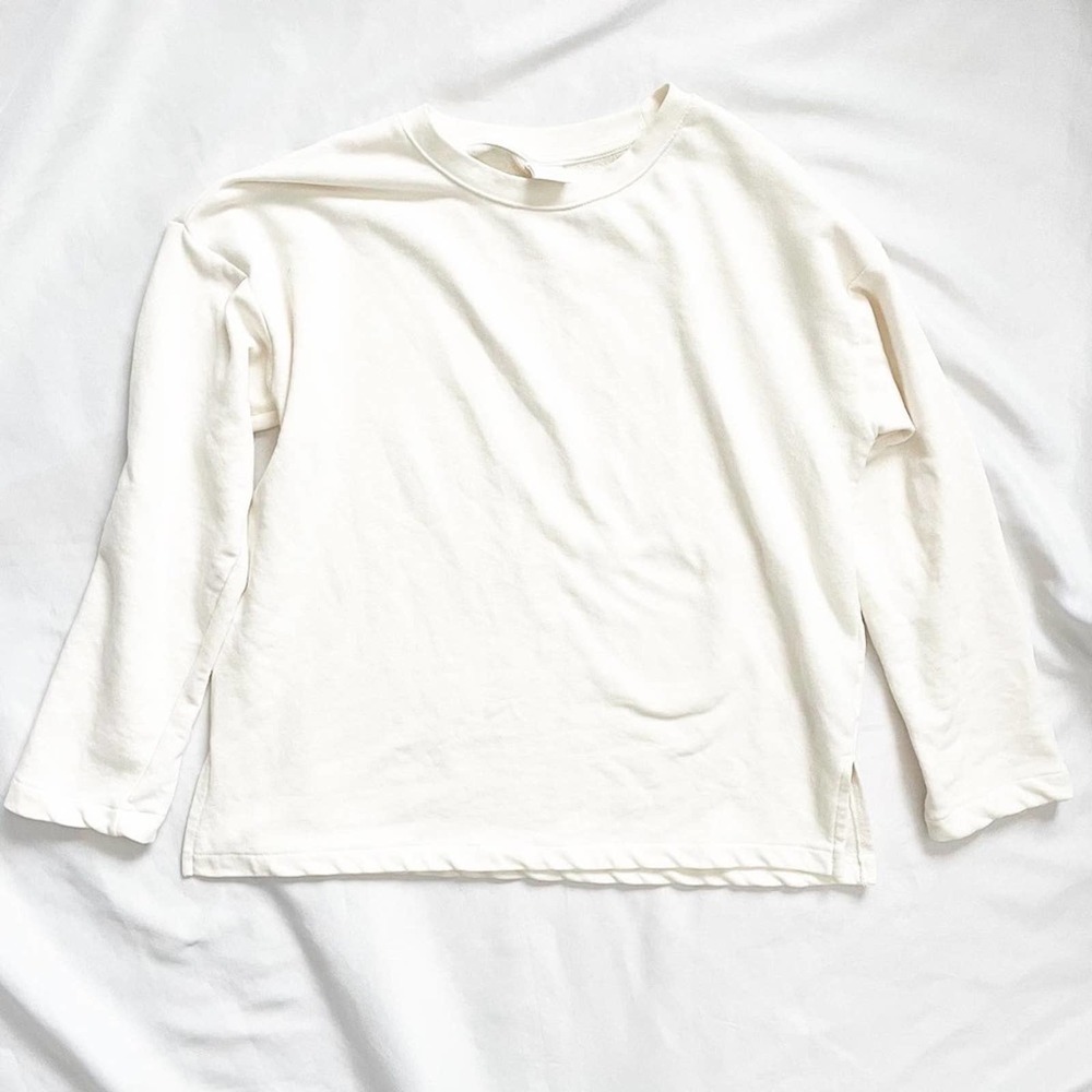 H&M Cream Long Sleeved Sweater Size Small - Picture 1 of 3